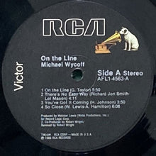 画像をギャラリービューアに読み込む, MICHAEL WYCOFF / ON THE LINE