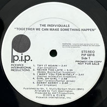 画像をギャラリービューアに読み込む, INDIVIDUALS / TOGETHER (WE CAN MAKE SOMETHING HAPPEN)