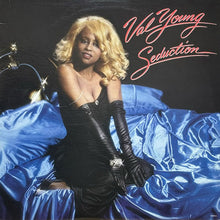 画像をギャラリービューアに読み込む, VAL YOUNG / SEDUCTION