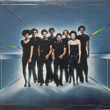 画像をギャラリービューアに読み込む, ROUND TRIP / ROUND TRIP