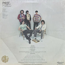 画像をギャラリービューアに読み込む, ROSE / WORLDS APART