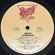 画像をギャラリービューアに読み込む, BRICK / STONEHEART