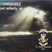 画像をギャラリービューアに読み込む, COMMODORES / PORT AUTHORITY