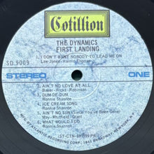 画像をギャラリービューアに読み込む, DYNAMICS / FIRST LANDING