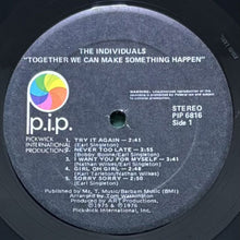 画像をギャラリービューアに読み込む, INDIVIDUALS / TOGETHER (WE CAN MAKE SOMETHING HAPPEN)