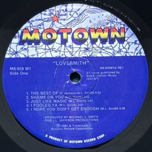 画像をギャラリービューアに読み込む, LOVESMITH / LOVESMITH