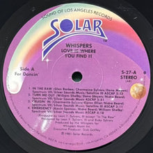 画像をギャラリービューアに読み込む, WHISPERS / LOVE IS WHERE YOU FIND IT