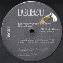 画像をギャラリービューアに読み込む, GLENN JONES / EVERYBODY LOVES A WINNER