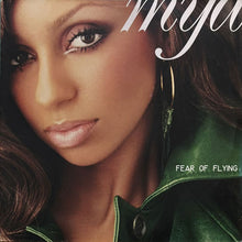 画像をギャラリービューアに読み込む, MYA / FEAR OF FLYING