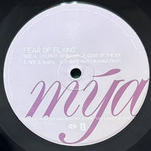 画像をギャラリービューアに読み込む, MYA / FEAR OF FLYING