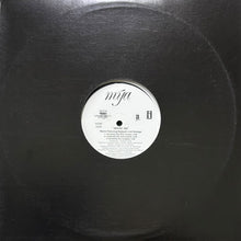 画像をギャラリービューアに読み込む, MYA / MOVIN' ON (REMIX)
