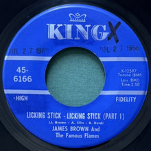 画像をギャラリービューアに読み込む, JAMES BROWN AND THE FAMOUS FLAMES / LICKING STICK-LICKING STICK (PART 1)/(PART 2)