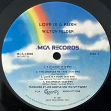 画像をギャラリービューアに読み込む, WILTON FELDER / LOVE IS A RUSH