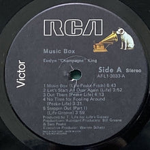 画像をギャラリービューアに読み込む, EVELYN CHAMPAGNE KING / MUSIC BOX