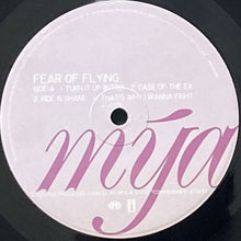 画像をギャラリービューアに読み込む, MYA / FEAR OF FLYING