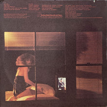 画像をギャラリービューアに読み込む, MARK-ALMOND / OTHER PEOPLES ROOMS