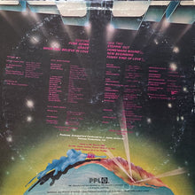 画像をギャラリービューアに読み込む, BAND A.K.A. / THE BAND