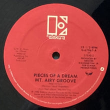 画像をギャラリービューアに読み込む, PIECES OF A DREAM / MT. AIRY GROOVE