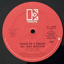 画像をギャラリービューアに読み込む, PIECES OF A DREAM / MT. AIRY GROOVE