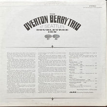 画像をギャラリービューアに読み込む, OVERTON BERRY TRIO / AT SEATTLE&#39;S DOUBLETREE INN
