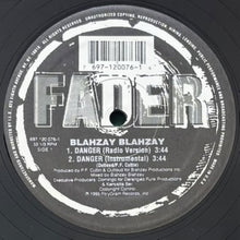 画像をギャラリービューアに読み込む, BLAHZAY BLAHZAY / DANGER
