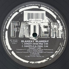画像をギャラリービューアに読み込む, BLAHZAY BLAHZAY / DANGER

