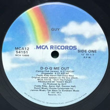 画像をギャラリービューアに読み込む, GUY / D-O-G ME OUT
