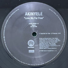 画像をギャラリービューアに読み込む, AKINYELE / LOVE ME FOR FREE
