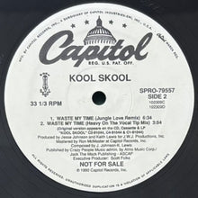 画像をギャラリービューアに読み込む, KOOL SKOOL / WASTE MY TIME
