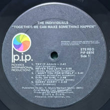 画像をギャラリービューアに読み込む, INDIVIDUALS / TOGETHER (WE CAN MAKE SOMETHING HAPPEN)
