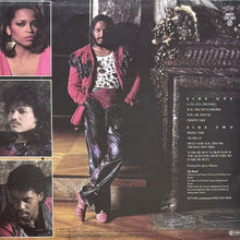 画像をギャラリービューアに読み込む, MTUME / YOU, ME AND HE
