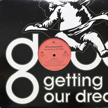 画像をギャラリービューアに読み込む, CONSEQUENCE / CAUGHT UP IN THE HYPE
