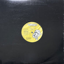 画像をギャラリービューアに読み込む, BLACK MOON / HOW MANY EMCEE'S (MUST GET DISSED)/ACT LIKE U WANT IT
