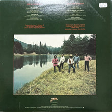 画像をギャラリービューアに読み込む, WHISPERS / LOVE IS WHERE YOU FIND IT
