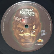画像をギャラリービューアに読み込む, BUMPY KNUCKLES / THE LAH
