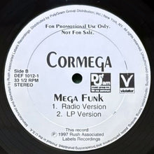 画像をギャラリービューアに読み込む, CORMEGA / DEAD MAN WALKING/MEGA FUNK
