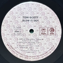 画像をギャラリービューアに読み込む, TOM SCOTT / BLOW IT OUT
