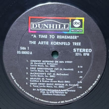 画像をギャラリービューアに読み込む, ARTIE KORNFELD TREE / A TIME TO REMEMBER!
