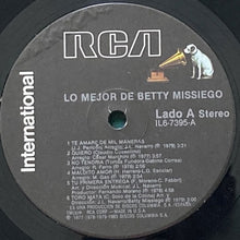 画像をギャラリービューアに読み込む, BETTY MISSIEGO / LO MEJOR DE BETTY MISSIEGO

